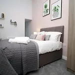 Chapel Apartment 3 By Mgroupsa